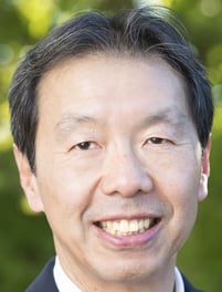 Hsiang Close headshot